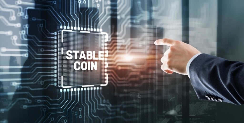 Stablecoin Market 'Ripe For Disruption,' Says Market Commentator, As Tether Rakes In Billions Through Interest On US Treasuries