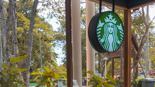 Starbucks is about to report earnings. Here's what to expect