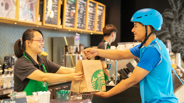 Starbucks Just Dropped 13% in a Month. Is It Time to Sell, or Should You Buy Now?