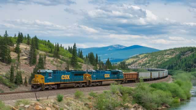 Stay Ahead of the Game With CSX (CSX) Q4 Earnings: Wall Street's Insights on Key Metrics