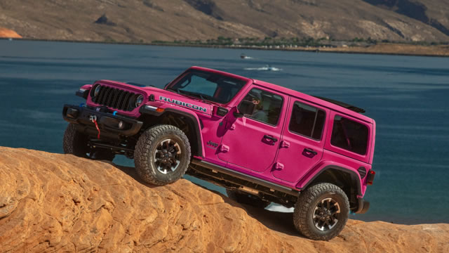 Stellantis to recall over 123,000 U.S. vehicles over detached trim pieces