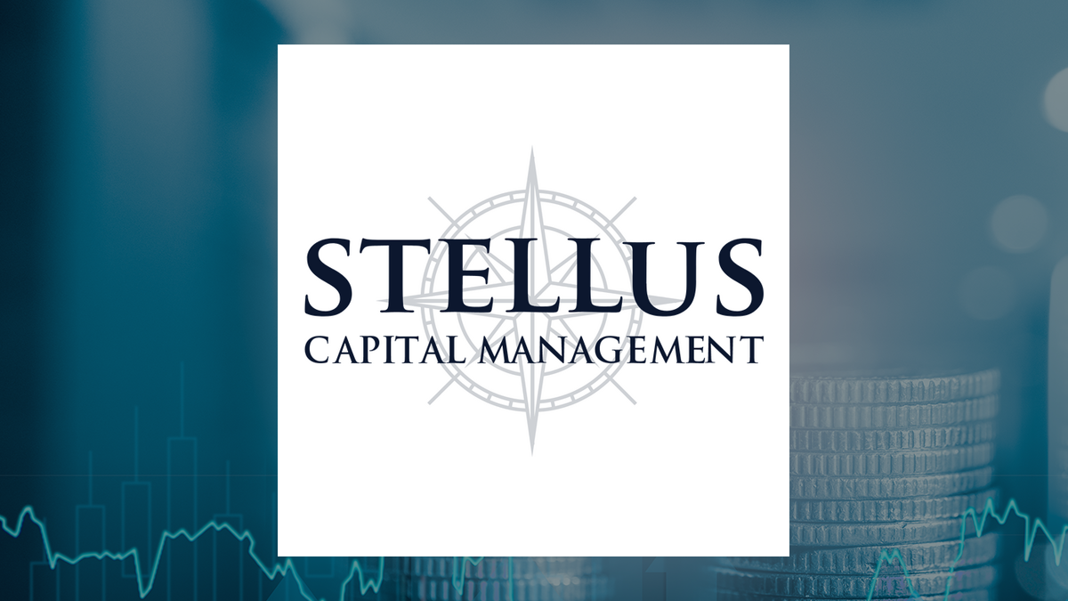 https://images.financialmodelingprep.com/news/stellus-capital-investment-nysescm-stock-price-passes-above-200day-moving-20260115.png