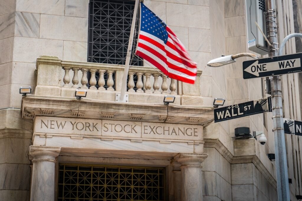 Stock Market Today: S&P 500, Nasdaq, Dow Futures Drop As Trump Pushes Iran Deal Deadline—Unity Software, Oracle, SoFi Technologies In Focus (UPDATED)