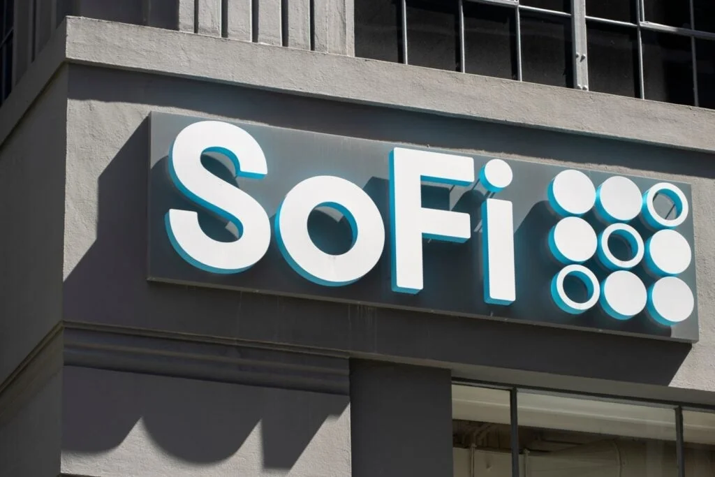 Stock Of The Day: Is SoFi Forming A New Range?
