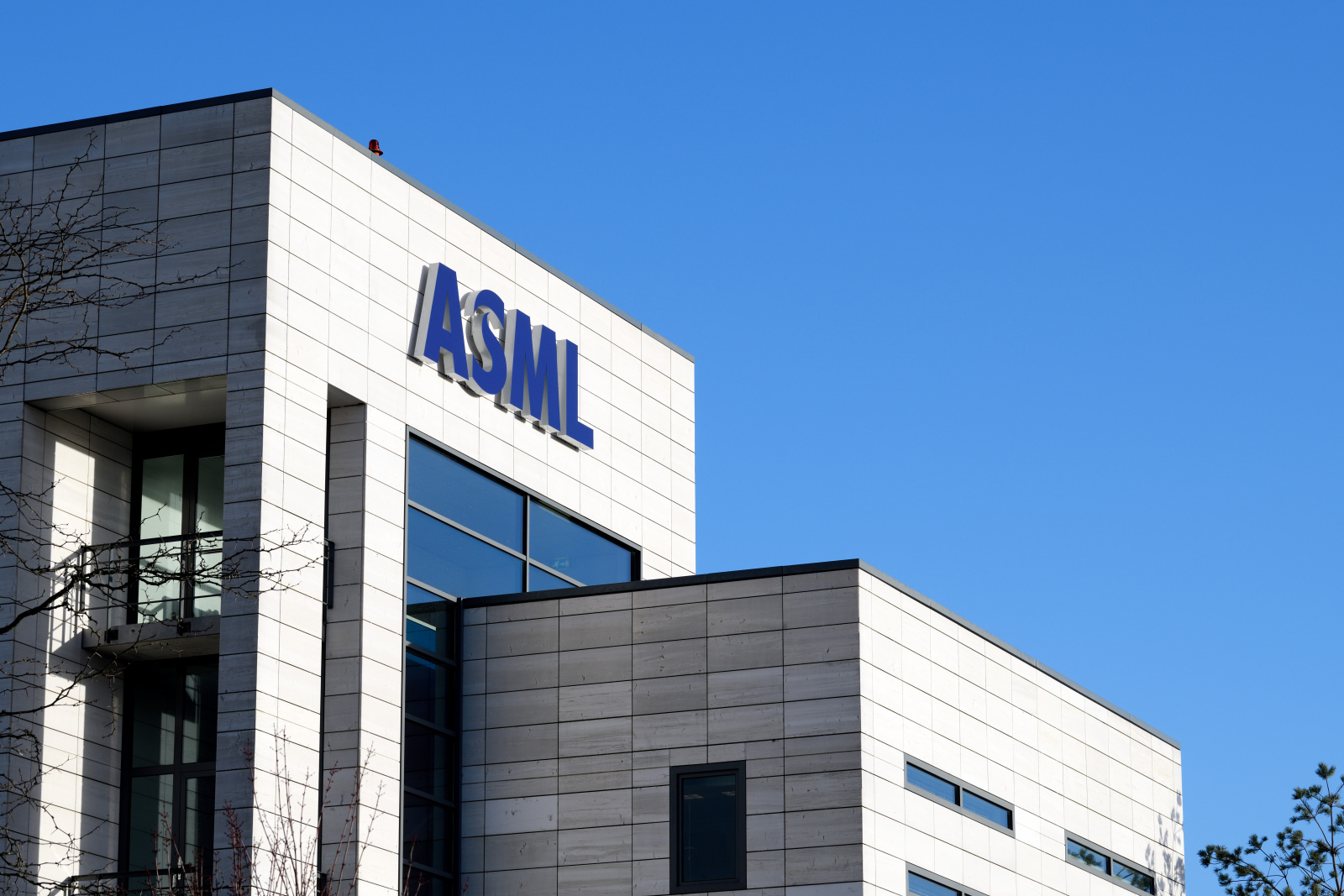 ASML Stock News Image - fool.com