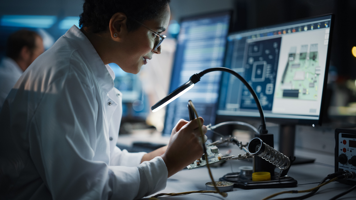 https://images.financialmodelingprep.com/news/stocksplit-watch-is-quantum-computing-next-20251005.jpg