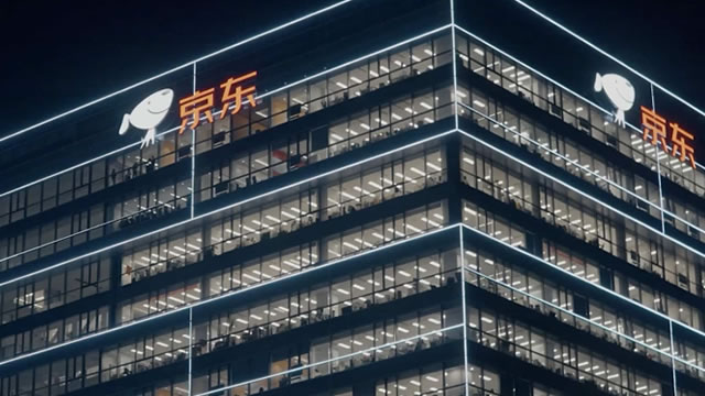 Strength Seen in JD.com (JD): Can Its 8.0% Jump Turn into More Strength?