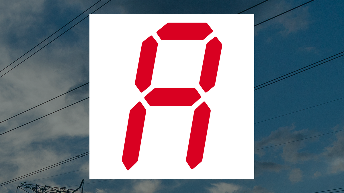 Superior Plus Corp. (TSE:SPB) Receives Average Recommendation of “Hold” from Analysts