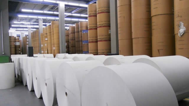 Suzano (SUZ) Drops Acquisition Plans for International Paper