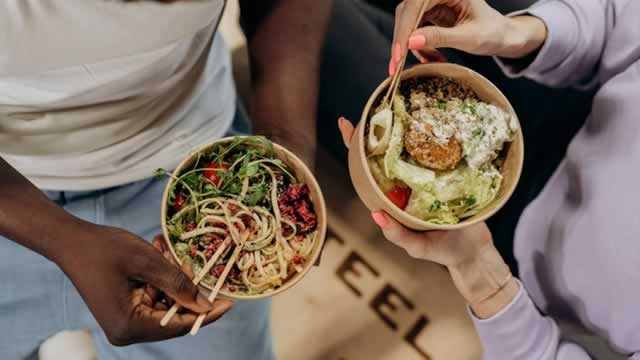 Sweetgreen, Inc. (SG) Reports Q2 Loss, Misses Revenue Estimates