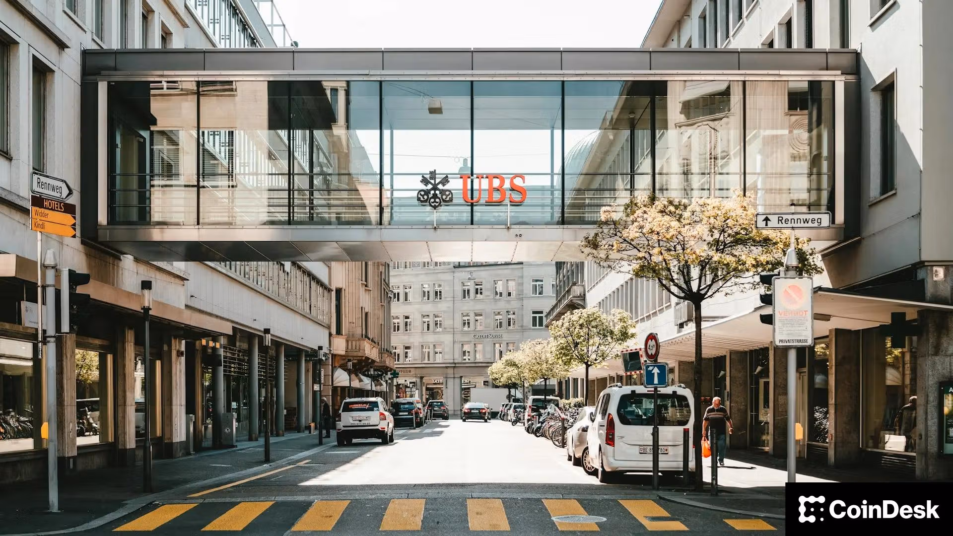 Swiss mega-bank UBS ramps up its Bitcoin exposure with a massive 24-fold surge in ETF call options