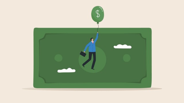 Tech Stocks That Could Tumble: 3 Overvalued Names to Trim Before Earnings