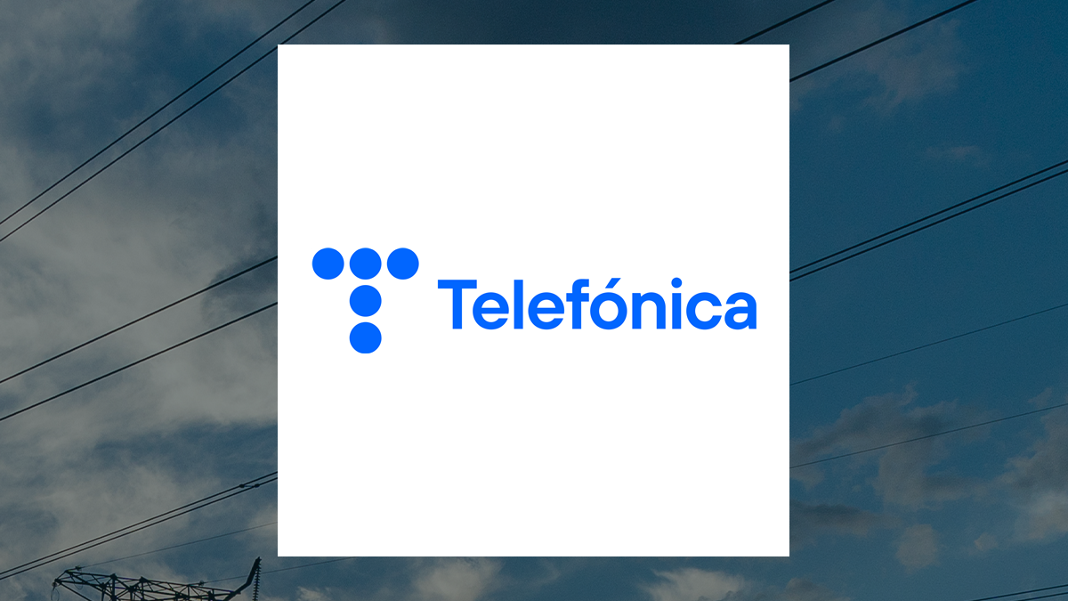 Telefonica SA (NYSE:TEF) Given Consensus Recommendation of “Strong Sell” by Brokerages