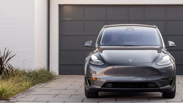 Tesla is asking people if they want to buy and run Cybercab fleets