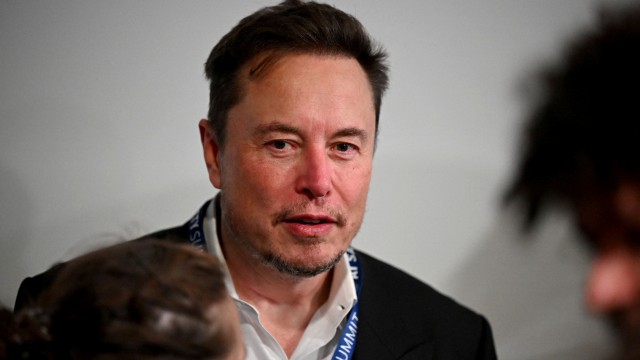 Tesla shareholder meeting: How investors are voting on Musk's $56-bln pay package