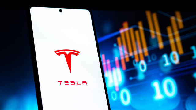 Tesla Stock Outlook: Can TSLA Return to Growth or Is it a Goner?