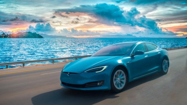 Tesla Stock Set for Outsized Move Amid Shareholder Vote