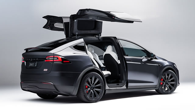 Tesla Stock Up 3.9% After Key Signal; Closes Near Day's High