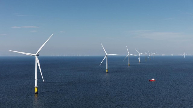 Tesla to power new battery storage facility for giant UK wind farm