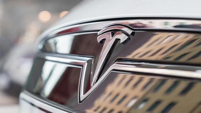 Tesla (TSLA) Recalls 125K Vehicles to Fix Warning System