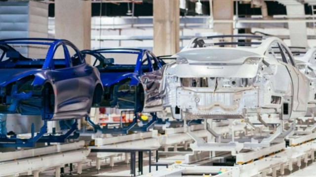 Tesla wins bid to extend Berlin gigafactory despite protests