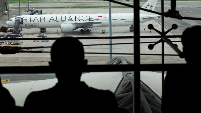 Thai hospital says 20 people from Singapore Airlines flight remain in intensive care