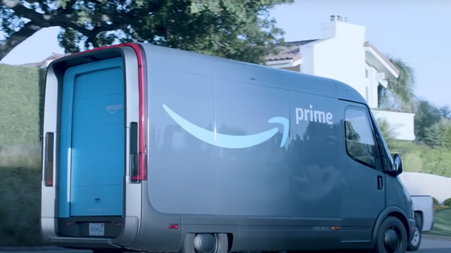 Foto von The Big 3: AMZN, CME, WHR