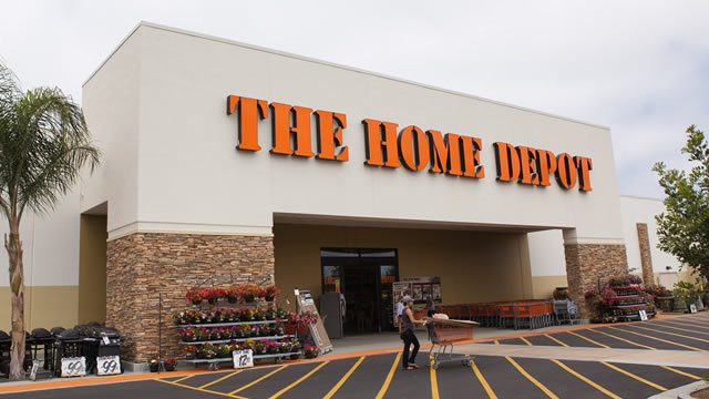 Foto von The Home Depot, Inc. (HD) Is a Trending Stock: Facts to Know Before Betting on It