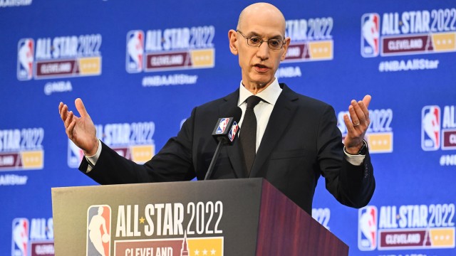 The NBA is picking its next TV partners — and a deal hinges on Warner Bros. Discovery's next move