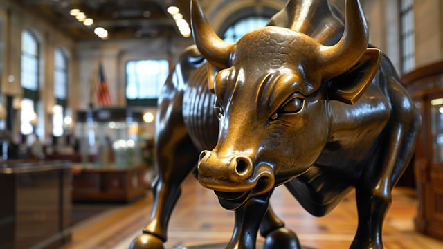 These Stocks Hit All-Time Highs Friday As S&P 500 Set New Record, From Apple To Walmart