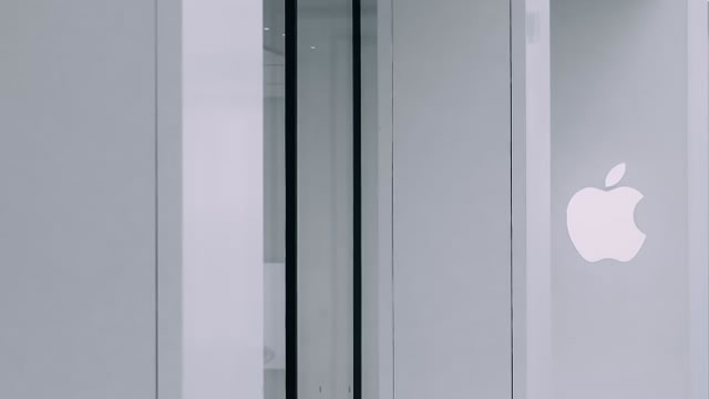 Third Point sees room for Apple stock price to climb, letter says