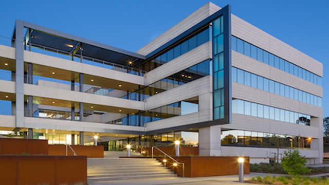 Foto von This 5.5%-Yielding Dividend Stock's Smart Strategy Continues to Drive Growth