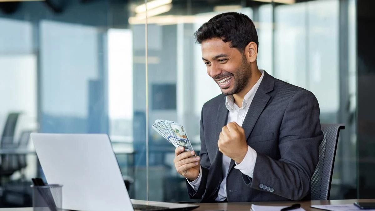 This Business Card's Easy $500 Sign-Up Bonus Could Cover Your Next Big Expense