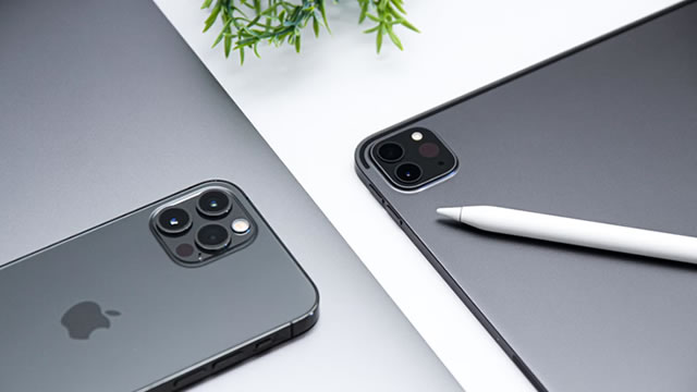 This is how much tariffs could impact Apple stock