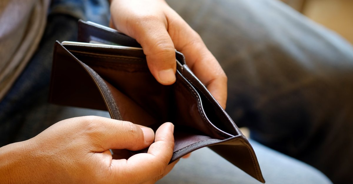 This Is the Most Expensive Mistake People Make With Their Savings