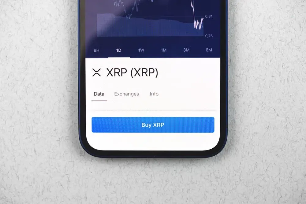 Throw Caution to the Wind or Wait for Confirmation? XRP's Recovery Hinges on Key Weekly EMA Levels