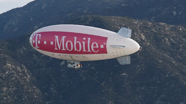 T-Mobile Stock Falls on Report of Possible Deutsche Telekom Combination