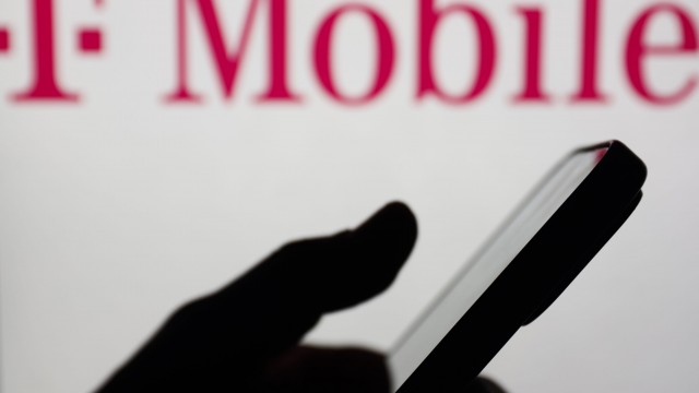 T-Mobile to acquire most of U.S. Cellular in $4.4 billion deal