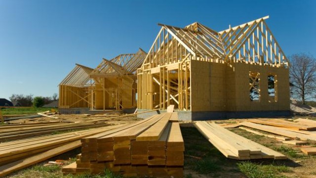 Toll Brothers (TOL) Q2 Earnings Miss, Revenues Beat, Guidance Up
