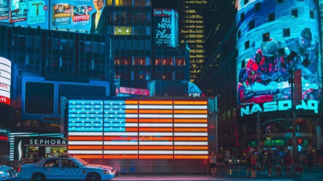 https://images.financialmodelingprep.com/news/top-4-financial-stocks-youll-regret-missing-this-month-20231005.jpeg