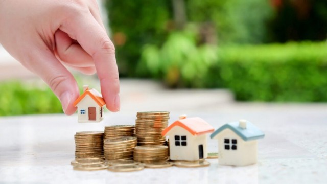 Top 5 Real Estate Stocks That Could Lead To Your Biggest Gains This Month - Seritage Growth Props (NYSE:SRG)