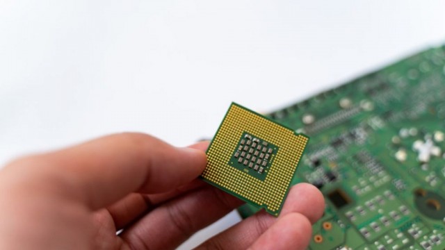 Top Stocks To Buy Now? 2 Semiconductor Stocks To Watch