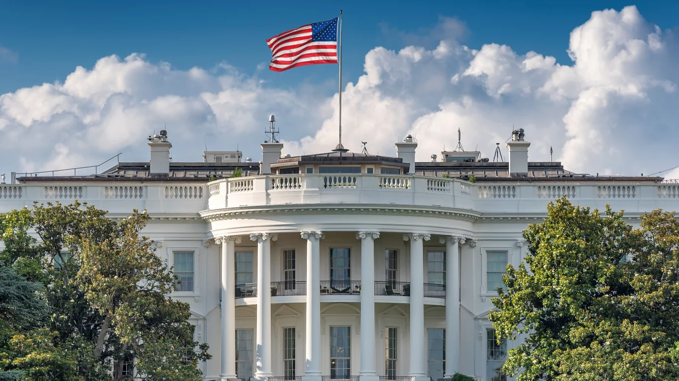 Top White House Economist Points to 1.6% Inflation as Evidence the Fed Doesn’t Need Higher Rates