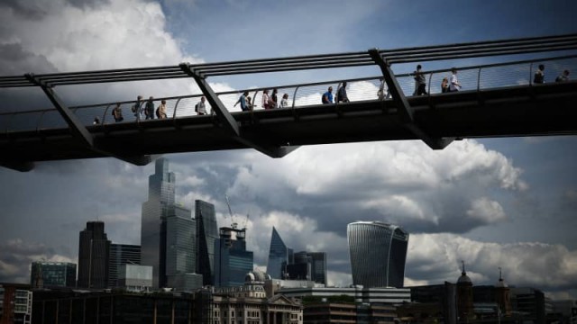 Tory MPs jostle for finance jobs after Sunak calls election