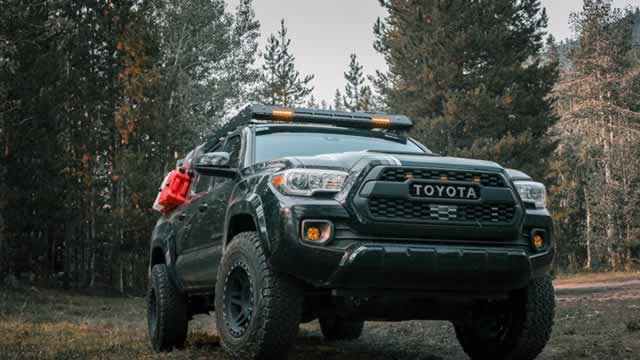 Toyota Q4 Earnings Surpass Estimates but Decline Year Over Year