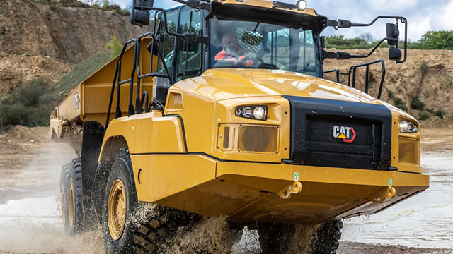 Trade Tracker: Steve Weiss buys Caterpillar and the XLI