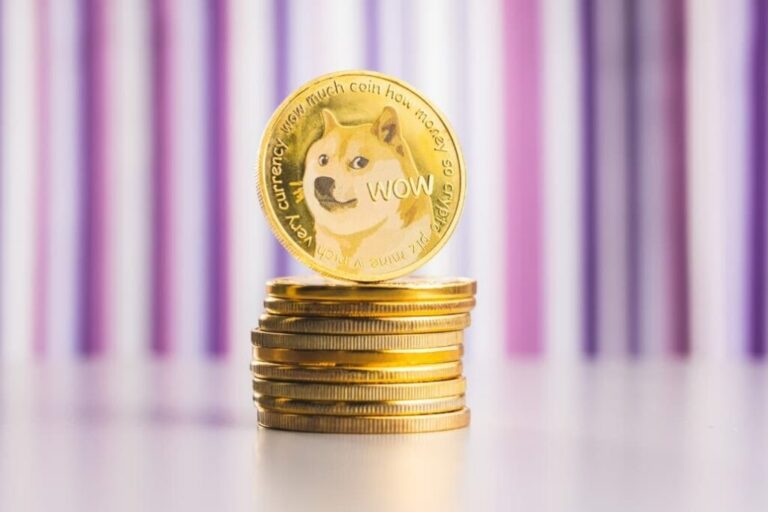 Trading expert sets date when Dogecoin (DOGE) will hit $1