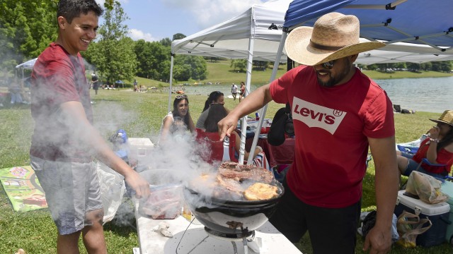 https://images.financialmodelingprep.com/news/traeger-weber-battle-it-out-in-barbecue-ipo-miniboom-20210729.jpeg