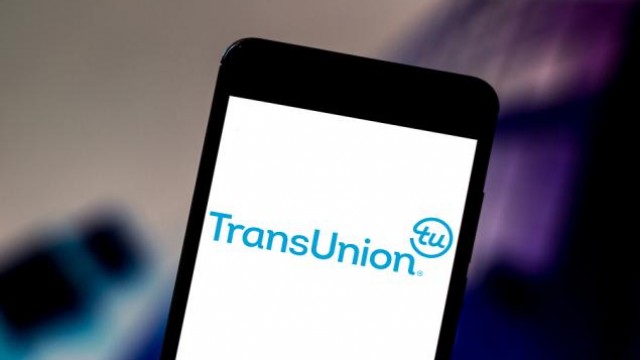 TransUnion (TRU) Gains From Acquisition Amid Stiff Competition