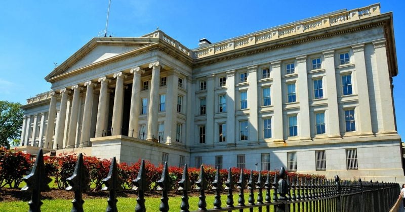 Treasury announcement sparks rally in gold and Bitcoin